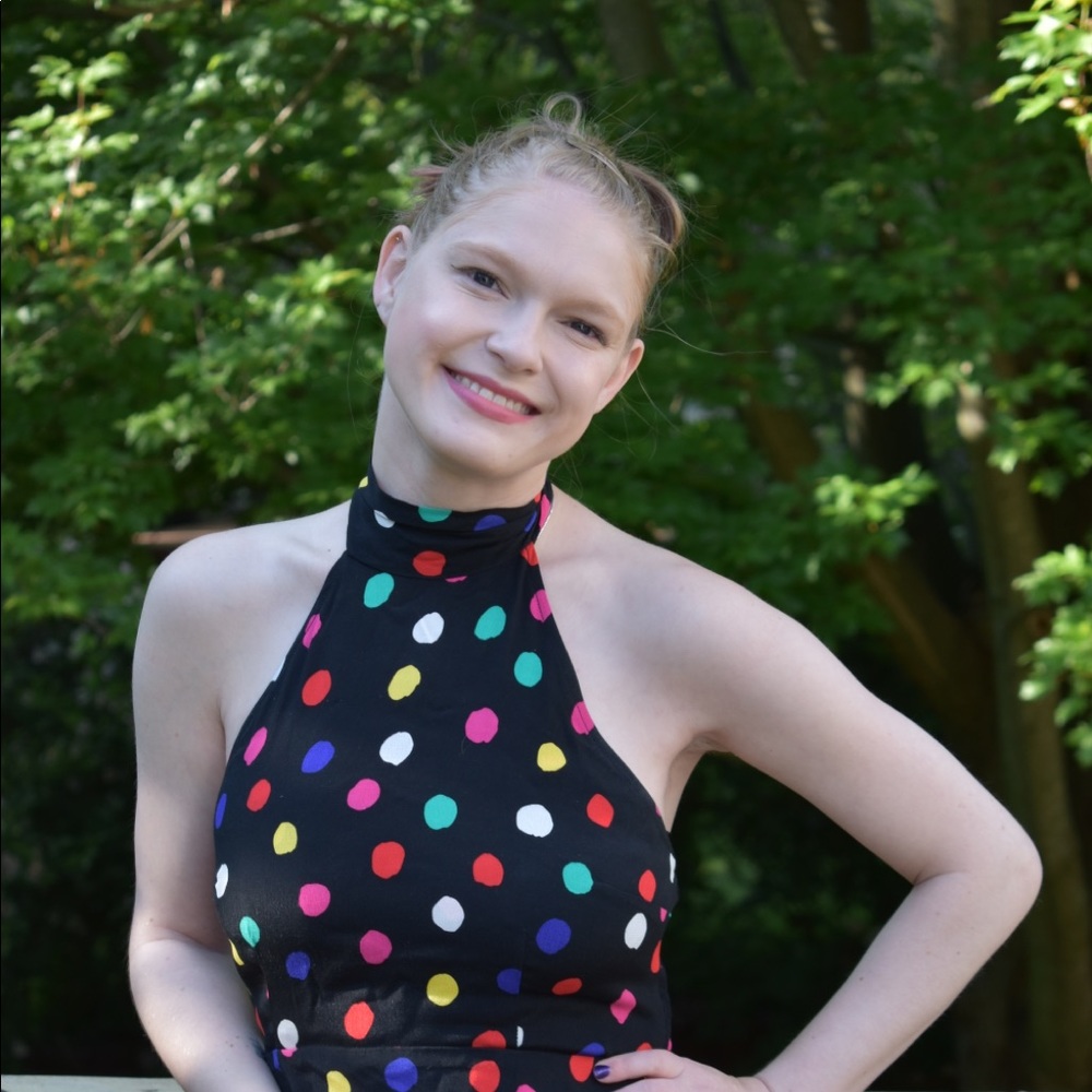 Meet your Posher, Caitie